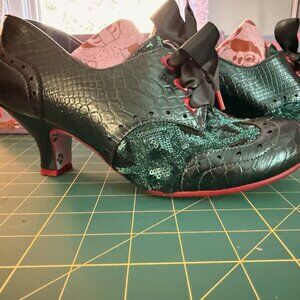 Irregular Choice Emerald Ribbon-Laced Heels Size 40